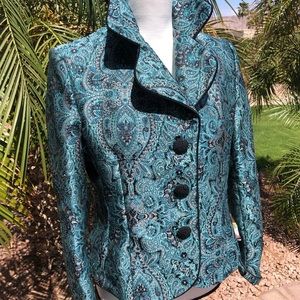 SALE Central Park West - EUC - size 8